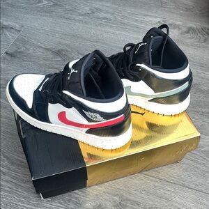 Nike Air Jordan Sneakers Black White Red